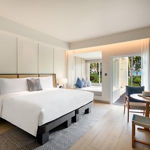 Zimmer mit Kingsize-Bett